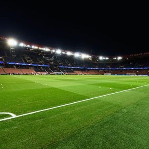  巴黎圣日耳曼主场焕新，草皮升级提升观赛体验  